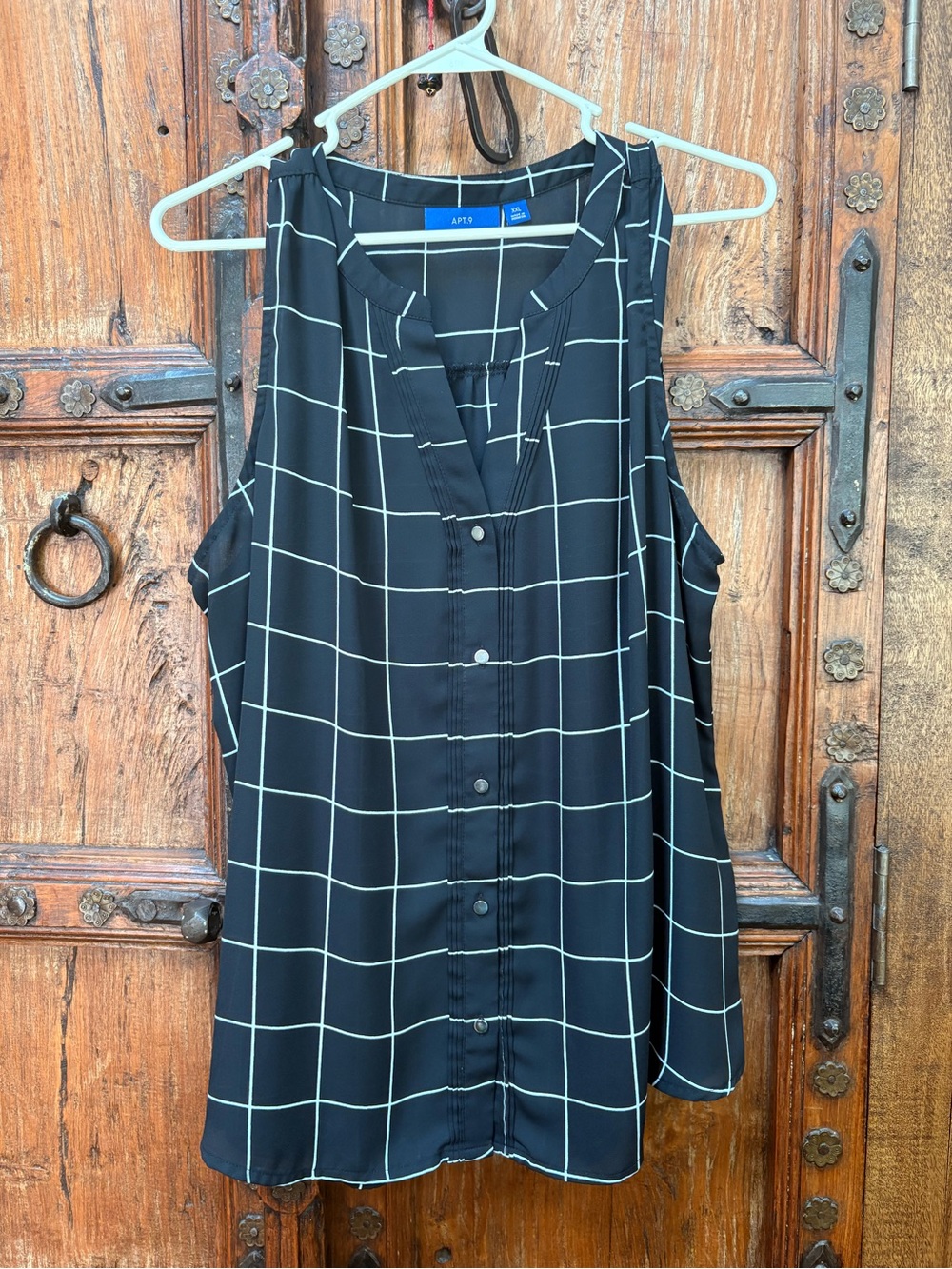 Apt. 9 Black Windowpane Sleeveless Button Front Top XXL Excellent Condition